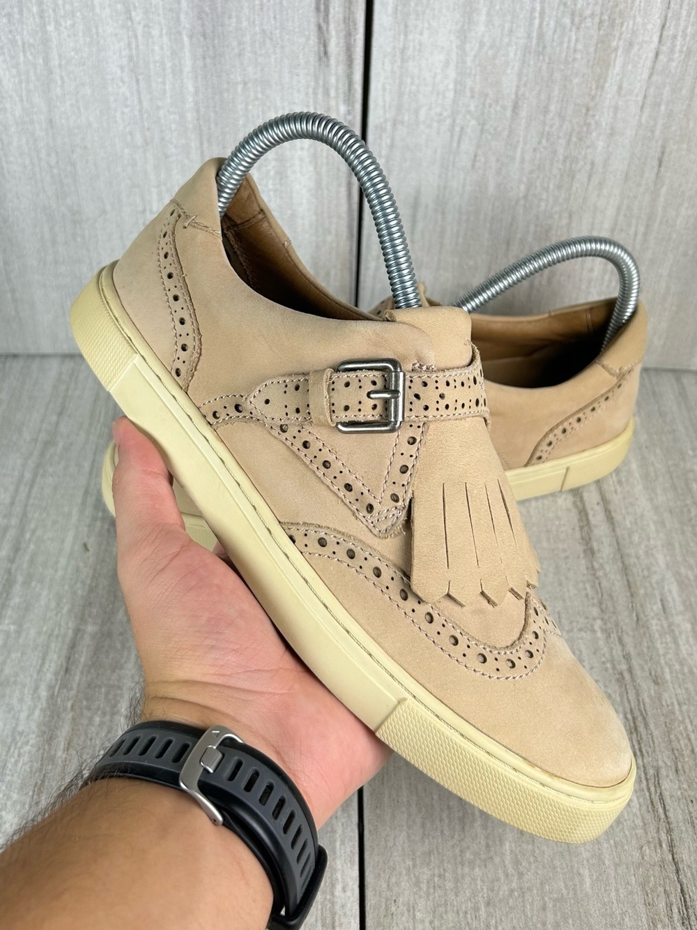 Frye Gemma Fringe Kiltie Beige Stone Buckle Strap Sneaker Shoe Women’s Size 7